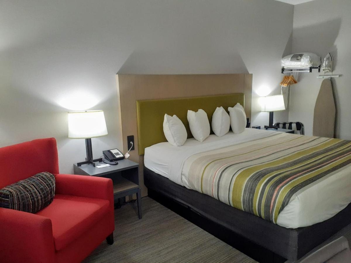 Country Inn & Suites By Radisson, Freeport, Il מראה חיצוני תמונה